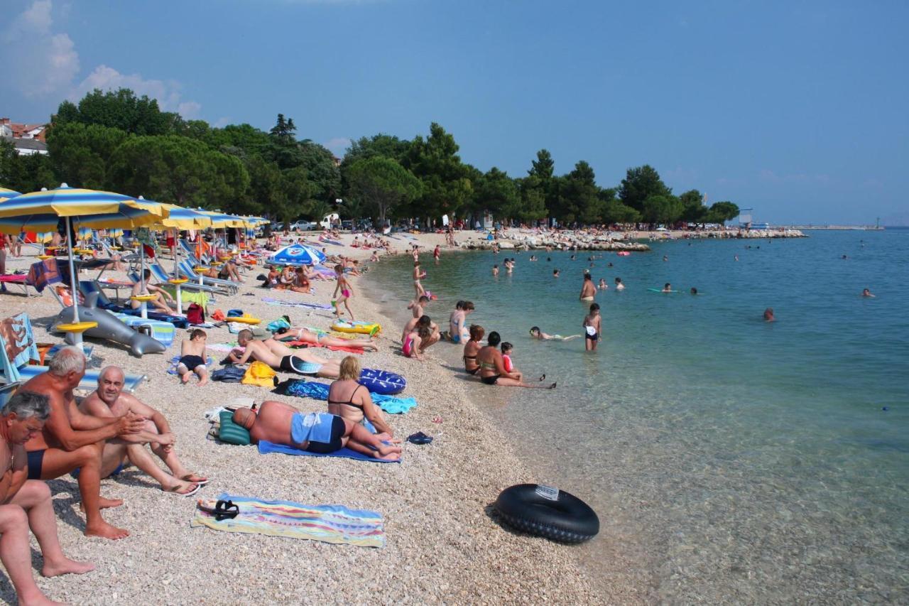 Apartments With A Parking Space Crikvenica - 13450 Buitenkant foto